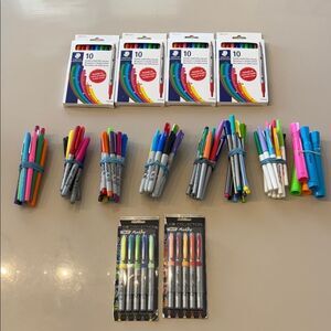 Multicolor Pen Set for Creative Projects